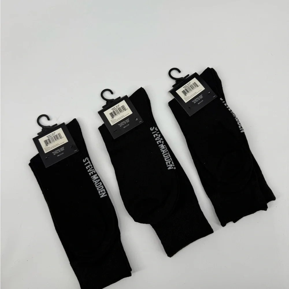 Steve Madden stock up